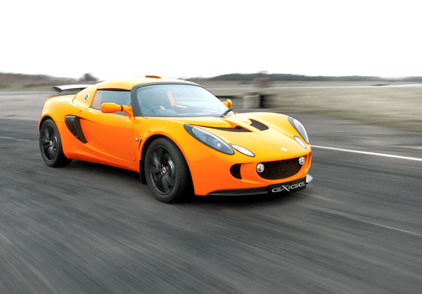 front of Exige at speed.
