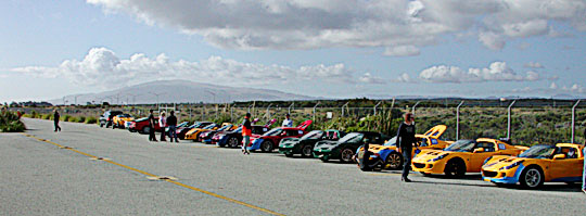 many Lotus Elises ready to autocross