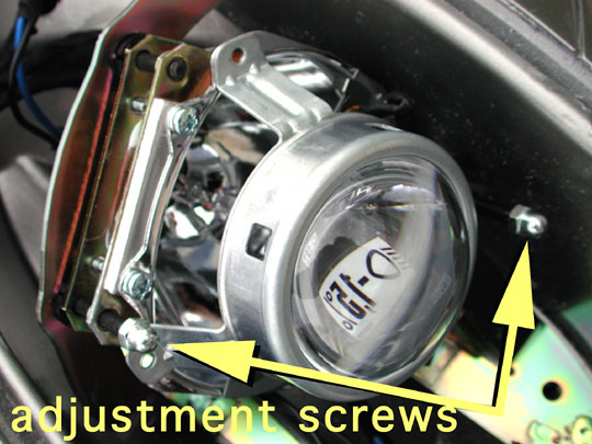 Lotus Elise low headlamp beam adjustment