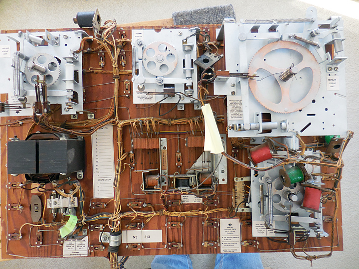 schematic drawing of step up mechanism from pinball