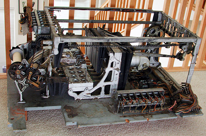 mechanism with horses removed